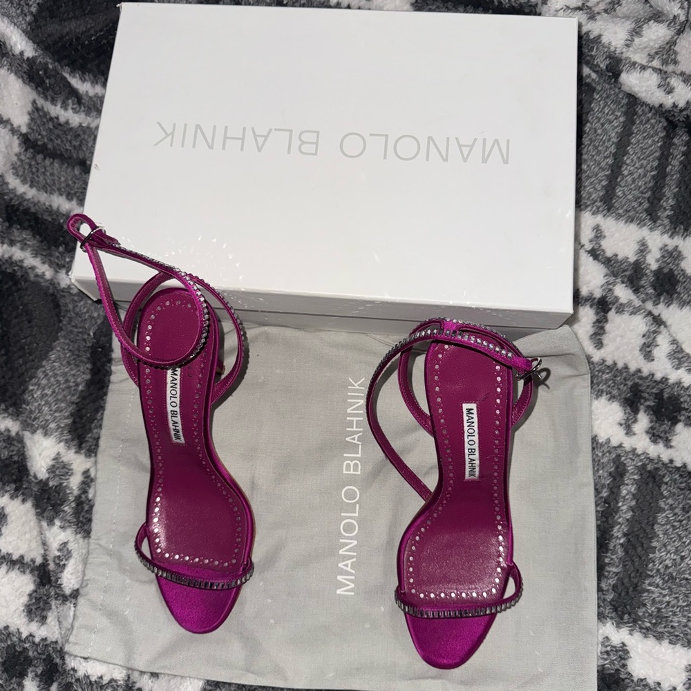 Manolo Blahnik Fuchsia Heels